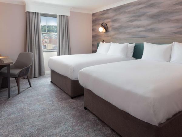 DoubleTree by Hilton Bath : photo 7 de la chambre chambre lits jumeaux supérieure avec canapé-lit