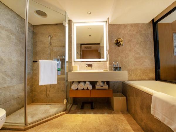 Renaissance Beijing Wangfujing Hotel : photo 2 de la chambre chambre lit king-size deluxe