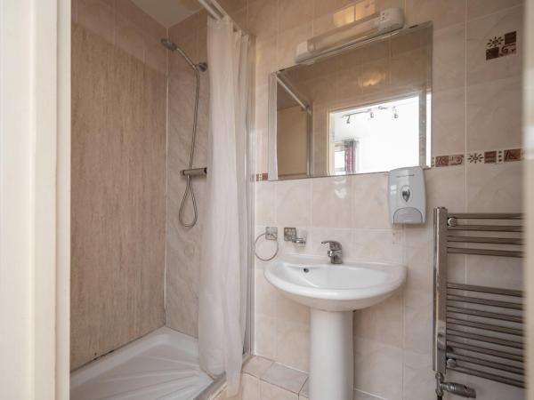 Flexistay Aparthotel Tooting : photo 8 de la chambre chambre simple avec salle de bains privative