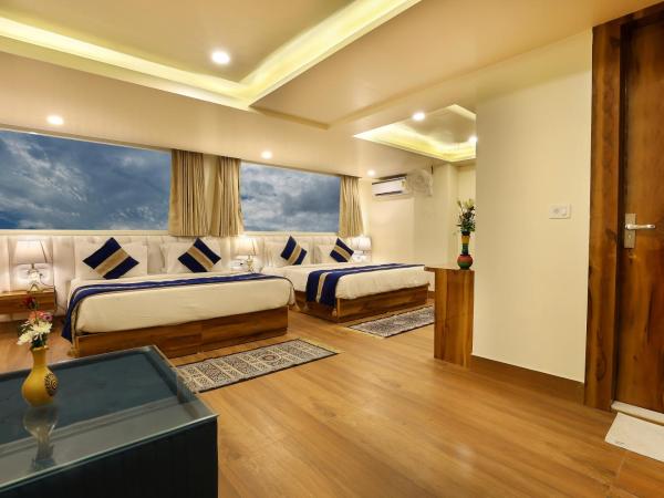 Hotel View - A Boutique Hotel : photo 7 de la chambre chambre familiale avec terrasse