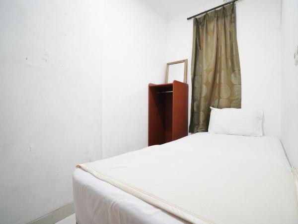 Griya Sawamah Syariah Mitra RedDoorz : photo 6 de la chambre chambre simple