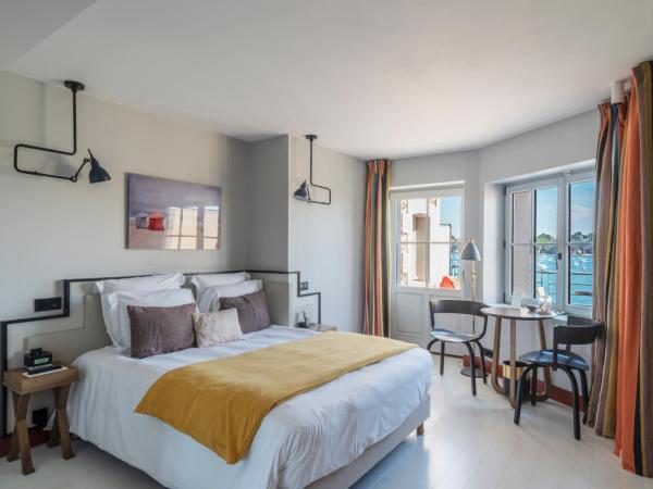 Castelbrac Hotel & Spa : photo 1 de la chambre chambre double deluxe avec balcon - vue sur mer