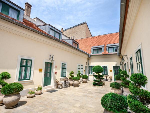 Maison Bistro & Hotel : photo 9 de la chambre chambre lits jumeaux deluxe