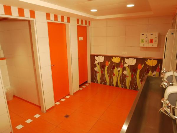 Hotel&Hostel Montarina : photo 4 de la chambre lit simple dans dortoir mixte