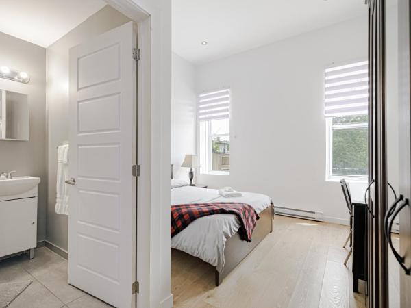 HoMa Homestay Hotel by Olympic Stadium Montreal Auberge-Hostel : photo 8 de la chambre chambre double Économique