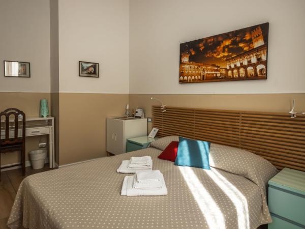 Il Tiro Rooms : photo 2 de la chambre chambre double ou lits jumeaux avec salle de bains privative