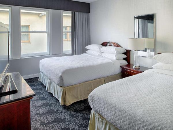 Embassy Suites by Hilton Portland Downtown : photo 2 de la chambre suite 1 chambre avec 2 lits queen-size