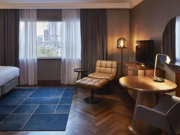 Hilton Frankfurt City Centre : photo 7 de la chambre chambre lit queen-size