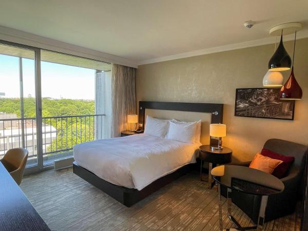 Hilton Munich Park : photo 5 de la chambre chambre exécutive lit queen-size