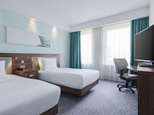 Hampton by Hilton Amsterdam Centre East : photo 2 de la chambre chambre lits jumeaux