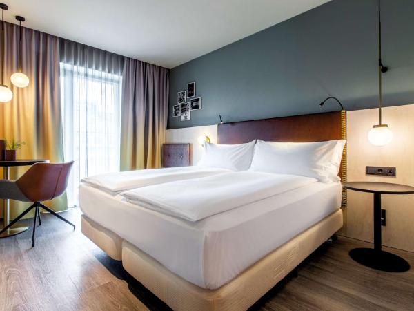 Hilton Garden Inn Mannheim : photo 1 de la chambre chambre lit king-size
