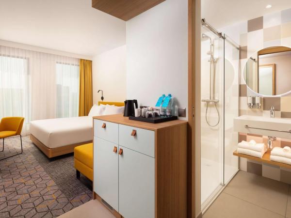 Hampton by Hilton Łódź City Center : photo 7 de la chambre chambre lit king-size