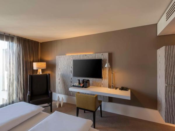 Doubletree by Hilton Vienna Schonbrunn : photo 2 de la chambre chambre lit king-size deluxe