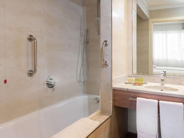 DoubleTree by Hilton Brescia : photo 1 de la chambre suite 1 chambre avec 2 lits doubles