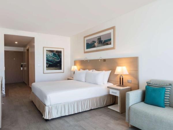 DoubleTree by Hilton Mazatlan, SIN : photo 3 de la chambre suite junior lit queen-size avec balcon - côté océan