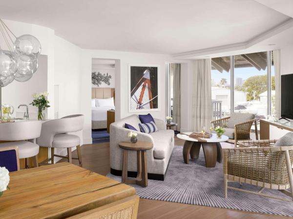 Hilton Fort Lauderdale Marina : photo 1 de la chambre suite lit king-size - vue sur intracoastal waterway 