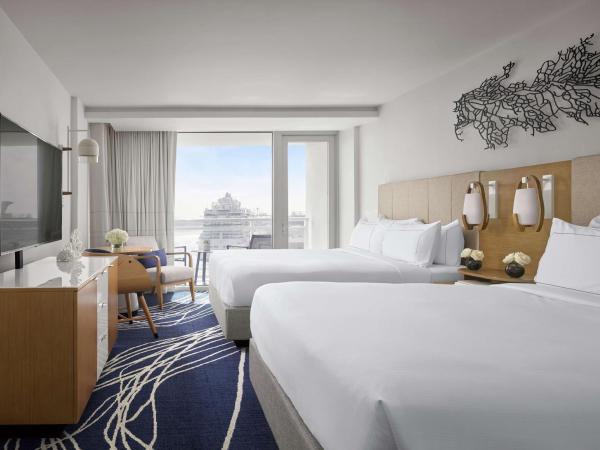 Hilton Fort Lauderdale Marina : photo 2 de la chambre hébergement 2 lits doubles avec balcon - Étage supérieur - vue sur eau