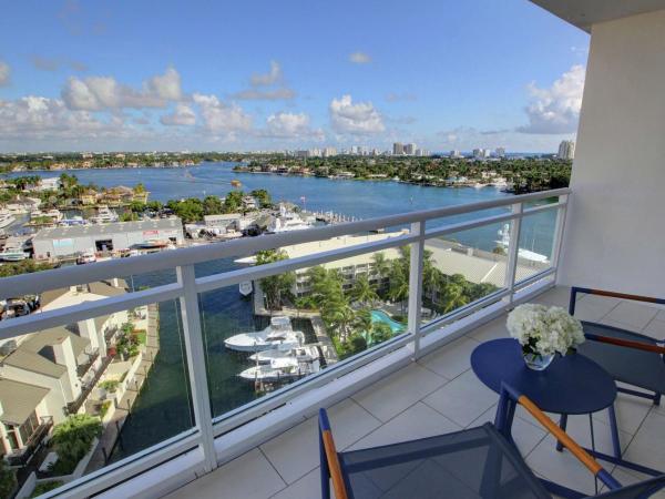 Hilton Fort Lauderdale Marina : photo 4 de la chambre hébergement 2 lits doubles avec balcon - Étage supérieur - vue sur eau