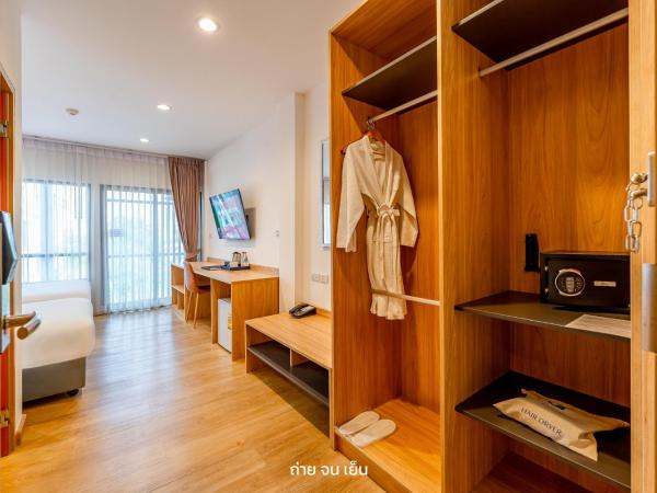 The Iconic Hotel Don Mueang Airport : photo 9 de la chambre chambre lits jumeaux deluxe