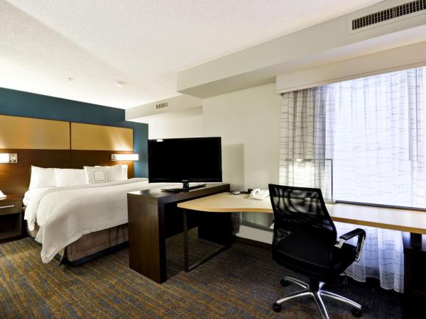 Residence Inn by Marriott Jacksonville Airport : photo 1 de la chambre studio lit king-size avec canapé-lit