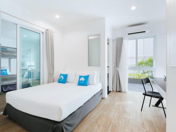 Blu Monkey Bed & Breakfast Phuket : photo 5 de la chambre chambre familiale supérieure