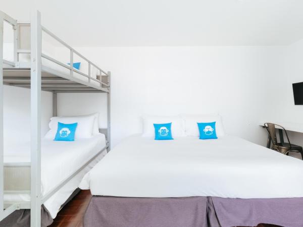 Blu Monkey Bed & Breakfast Phuket : photo 1 de la chambre chambre familiale standard