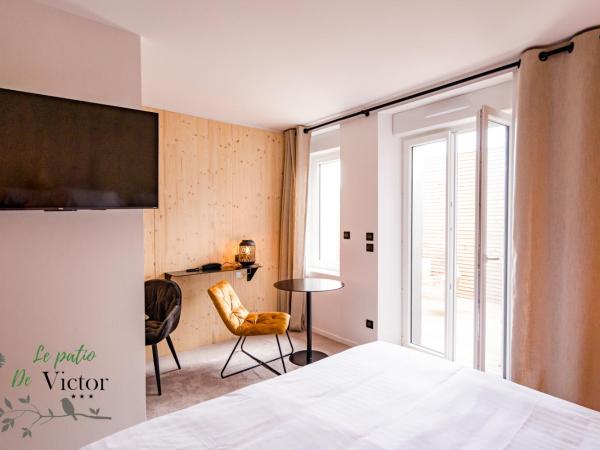 Hôtel Le Patio de Victor, Lorient : photo 4 de la chambre chambre familiale avec terrasse