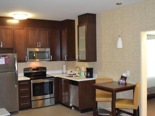 Residence Inn by Marriott Savannah Airport : photo 1 de la chambre suite 1 chambre lit king-size avec canapé-lit - non-fumeurs