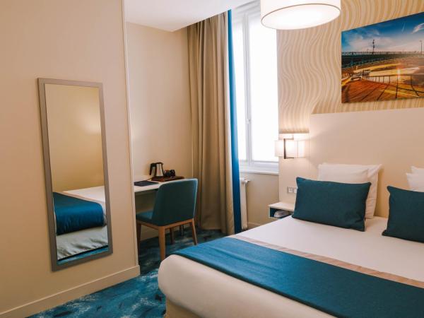 Hotel Des Remparts Perrache : photo 1 de la chambre chambre double confort