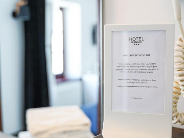 Hotel Grodzka 20 : photo 7 de la chambre chambre lits jumeaux