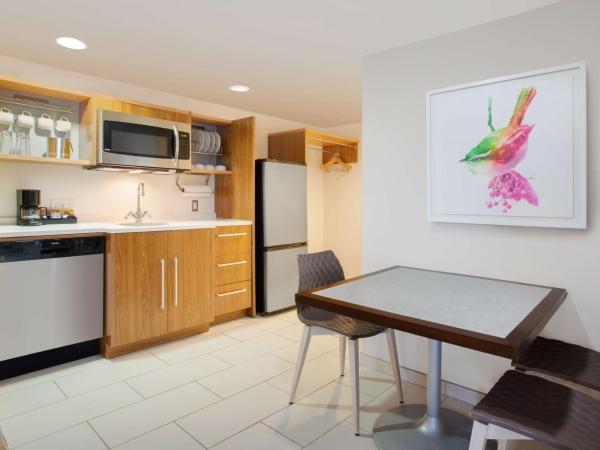 Home2 Suites Charlotte I-77 South : photo 6 de la chambre suite 1 chambre lit king-size - non-fumeurs