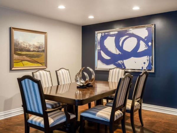 Hilton Dallas Lincoln Centre : photo 6 de la chambre suite présidentielle 2 chambres