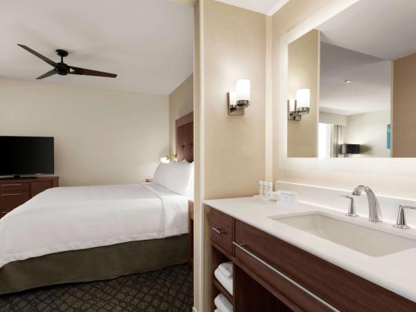 Homewood Suites by Hilton Houston NW at Beltway 8 : photo 6 de la chambre suite studio lit king-size - non-fumeurs