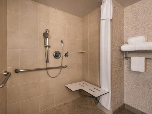 Homewood Suites Tucson St. Philip's Plaza University : photo 5 de la chambre suite avec 2 lits queen-size - adaptée aux personnes malentendantes - non-fumeurs