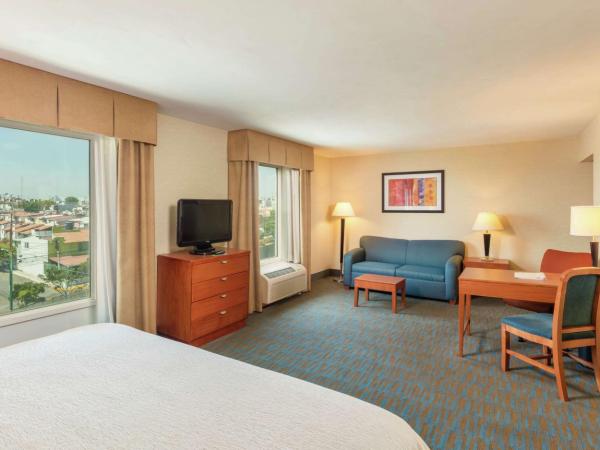 Hampton by Hilton Queretaro Tecnologico : photo 2 de la chambre suite studio lit king-size - non-fumeurs