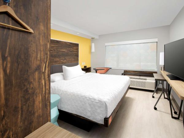 Tru By Hilton San Antonio Downtown Riverwalk : photo 2 de la chambre chambre lit king-size