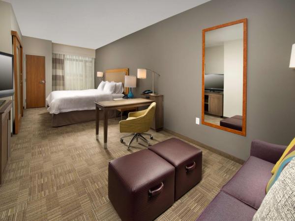 Hampton Inn & Suites San Antonio Northwest/Medical Center : photo 1 de la chambre suite studio lit king-size - non-fumeurs