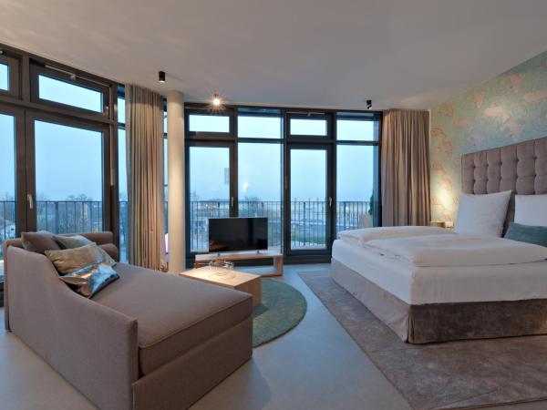 Hotel im Bunker : photo 3 de la chambre suite penthouse