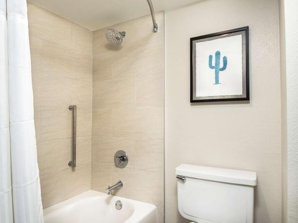 Hilton Phoenix Resort at the Peak : photo 4 de la chambre suite 1 chambre avec 2 lits queen-size