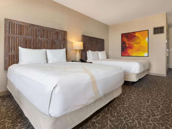 Hilton La Jolla Torrey Pines : photo 3 de la chambre chambre avec 2 grands lits queen-size 