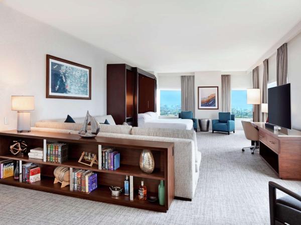 Hilton San Diego Bayfront : photo 2 de la chambre suite studio lit king-size
