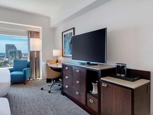 Hilton San Diego Bayfront : photo 4 de la chambre chambre avec 2 lits queen-size - vue sur ligne d'horizon