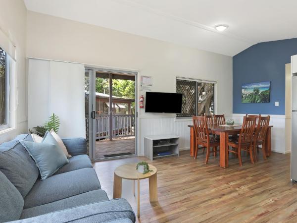 Reflections Byron Bay - Holiday Park : photo 7 de la chambre deluxe cabin - sleeps 5 - accessible