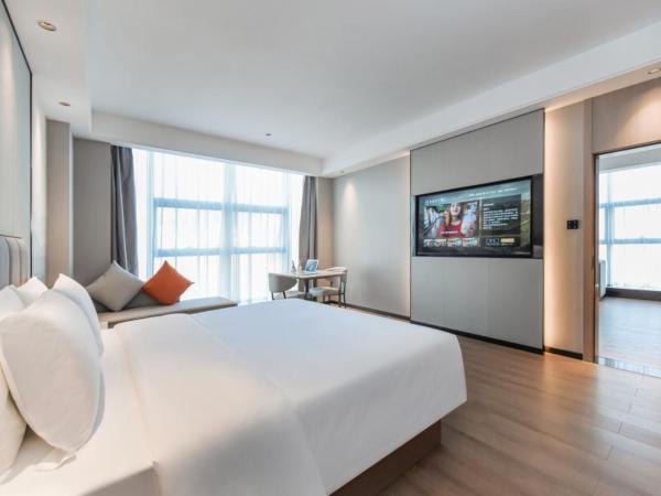 GreenTree Eastern Hotel Chongqing Jiefangbei International Airport Lushan Subway Station : photo 1 de la chambre suite deluxe