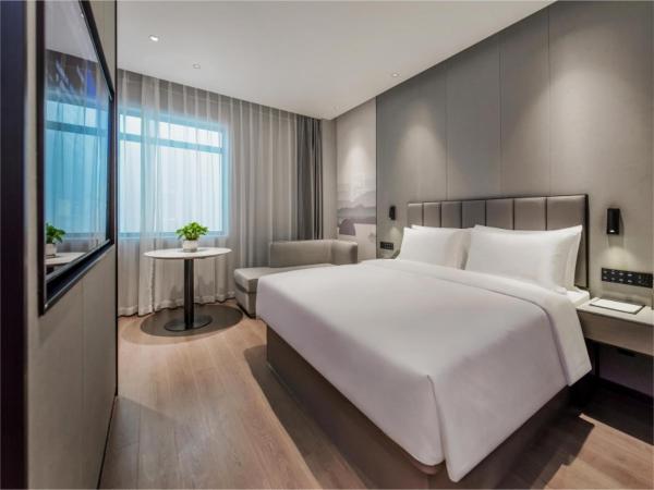 GreenTree Eastern Hotel Chongqing High-Speed North Railway Station North Square : photo 5 de la chambre chambre double avec fenêtre intérieure