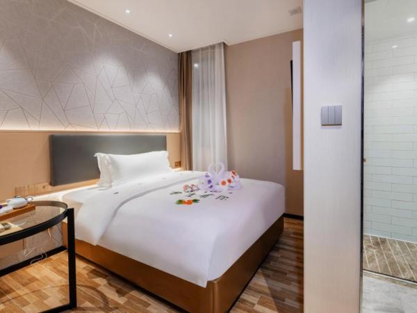 GreenTree Eastern Hotel Shenzhen Futian Civic Center Jingtan Subway Station : photo 2 de la chambre chambre double supérieure sans fenêtre