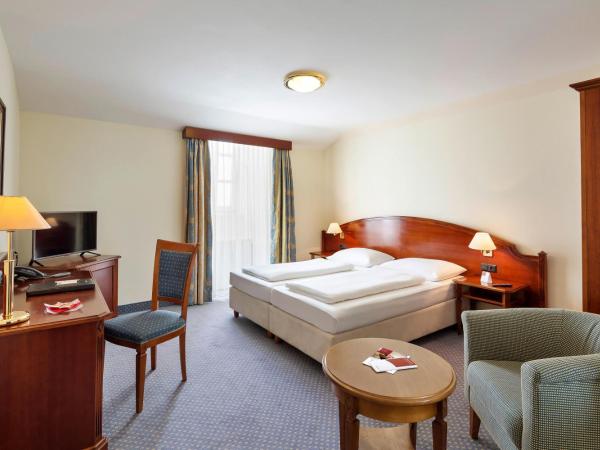 Austria Trend Hotel Schloss Wilhelminenberg Wien : photo 1 de la chambre chambre classique