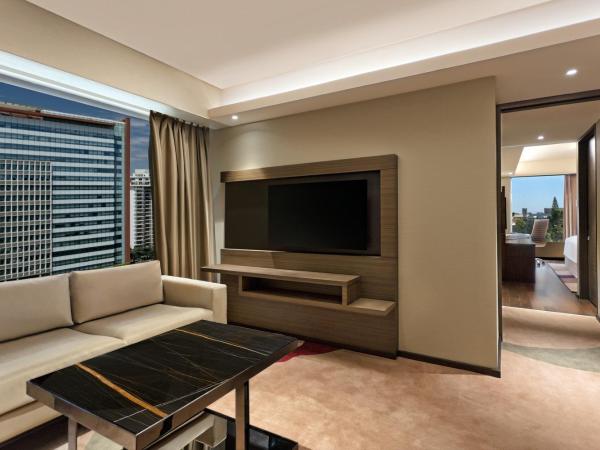 Sheraton Grand Bengaluru Whitefield Hotel & Convention Center : photo 2 de la chambre junior study suite with club lounge access