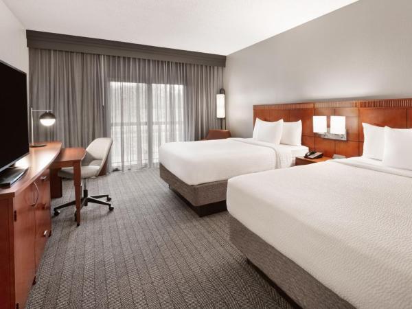 Courtyard by Marriott Memphis Airport : photo 1 de la chambre chambre avec 2 grands lits queen-size 