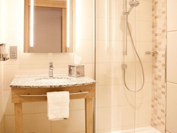 Hampton By Hilton Dortmund Phoenix See : photo 5 de la chambre chambre lit queen-size - non-fumeurs